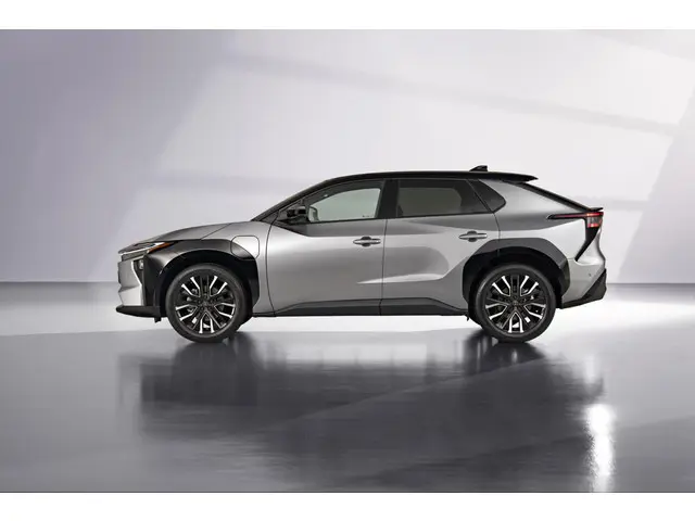 Toyota bZ4X Active Limited Edition 58 kWh €37.995,- RIJKLAAR! Nu €2.000,- voordeel! Nu extra scherp...