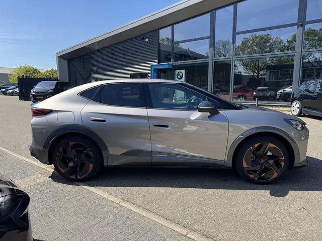 Cupra Tavascan