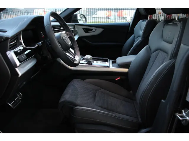 Audi Q8 55 TFSI e quattro Pro Line S | B&O | Orig. NL | NP: 109.115