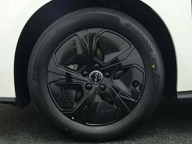BYD SEAL