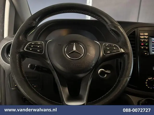 Mercedes-Benz Vito 116 CDI 164pk L2H1 Euro6 Airco | Cruisecontrol | Parkeersensoren Stoelverwarming,...