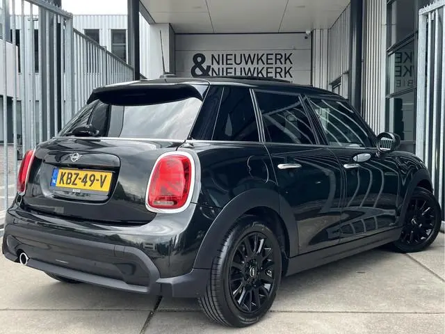 MINI 5-Deurs 1.5 Cooper Classic | SCHUIF/KANTELDAK | HEAD-UP DISPLAY | HARMAN/KARDON | CAMERA | CARP...