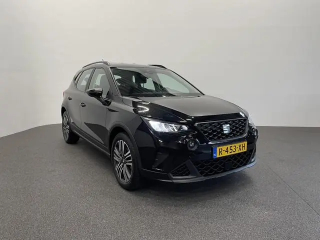 SEAT Arona 1.0 TSI Style Airco ECC Navi Carplay PDC VA Cruise Control Full LED 17" LM Velgen