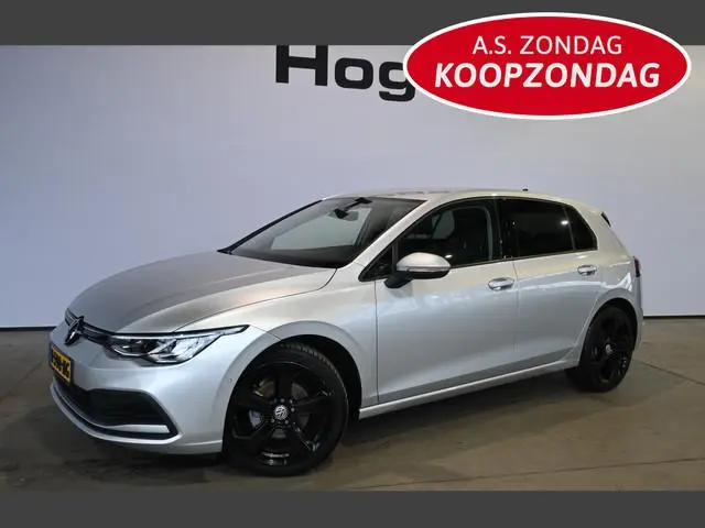 Volkswagen Golf 1.5 eTSI R-Line Automaat Clima Carplay Cruise Control Rijklaarprijs Inruil Mogelijk!