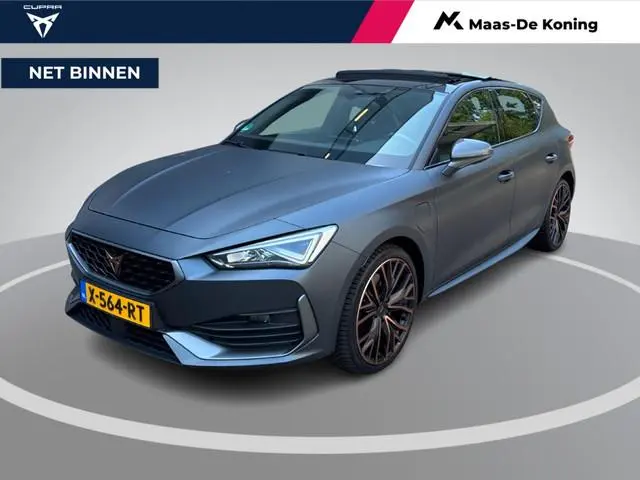CUPRA Leon 1.4 245pk DSG e-Hybrid VZ Business · Panoramadak · Stoelverwarmig · Apple/Android Car Pla...