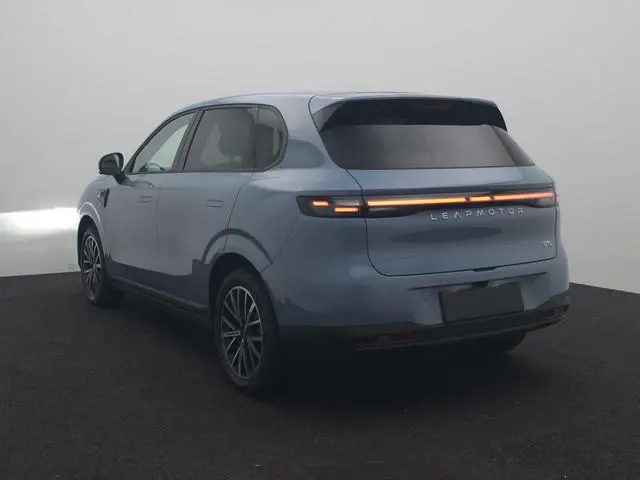 Leapmotor B10 Design ProMax 67.1 kWh | NU TE BESTELLEN | TOT 4 JAAR GARANTIE | € 1.500,- VOORRAAD VO...