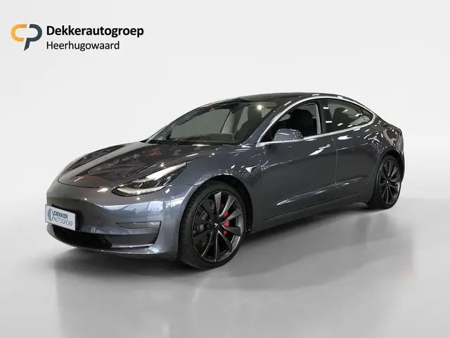 Tesla Model 3 Performance  513pk | AWD | Auto pilot