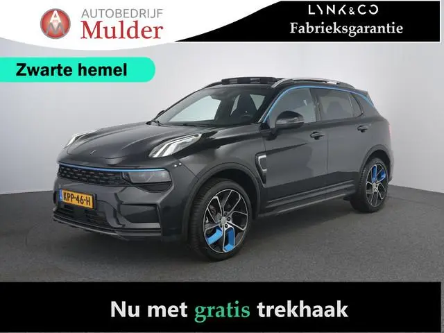 Lynk & Co 01 1.5 | Zwarte hemel | Pano | ACC | Stoelverwarming | 360 camera |