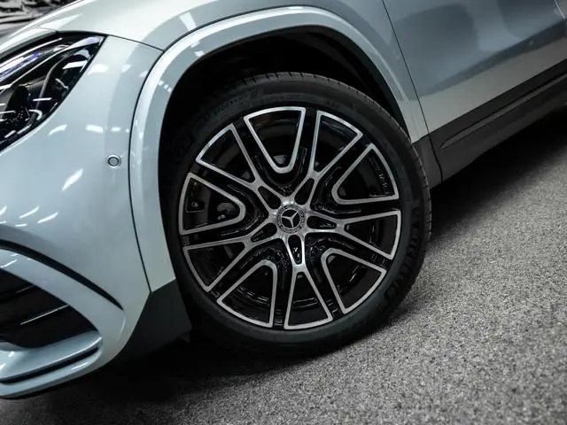 Mercedes-Benz GLA-klasse 250 e Business Solution AMG