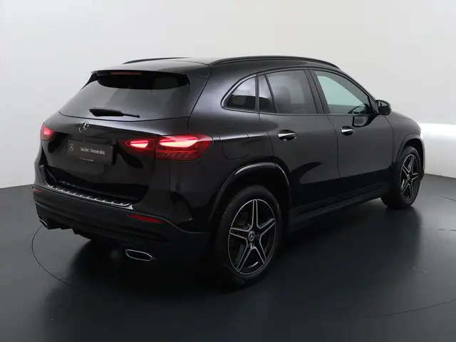 Mercedes-Benz GLA-klasse 250 e AMG Line | Keyless Multibeam Night Sfeer