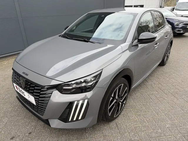 Peugeot 208 100pk GT (Camera - Keyless Entry - Parkeersensoren V+A - LED - Navigatie - Automatische...