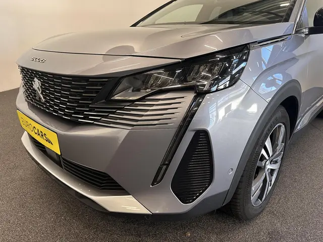 Peugeot 5008 1.2 Aut. PureTech Allure Pack 7-Persoons Navi Carplay Virtual Cockpit Adaptive Cruise C...