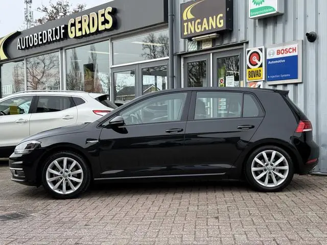Volkswagen Golf 1.5 TSI Highline. | VIRTUAL COCKPIT | TOPSTAAT | CARPLAY | PDC | NAVI |
