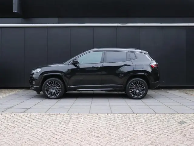 Jeep Compass 4xe 240 Plug-in Hybrid Electric S | SOH 82,4% | LEDER | MEMORY | PANO-DAK | ALPINE SOUN...