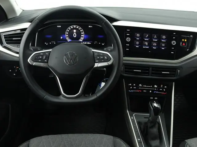 Volkswagen Taigo 1.0 TSI Life Edition | Carplay navigatie | Camera | Adaptive cru