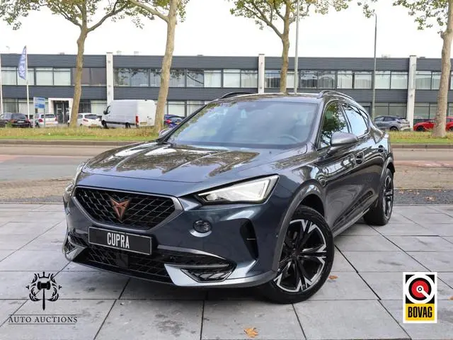 Cupra Formentor 1.4 e-Hybrid Business Keyless | Camera | Virtual | Adaptive Cruise | Carplay | 18"In...