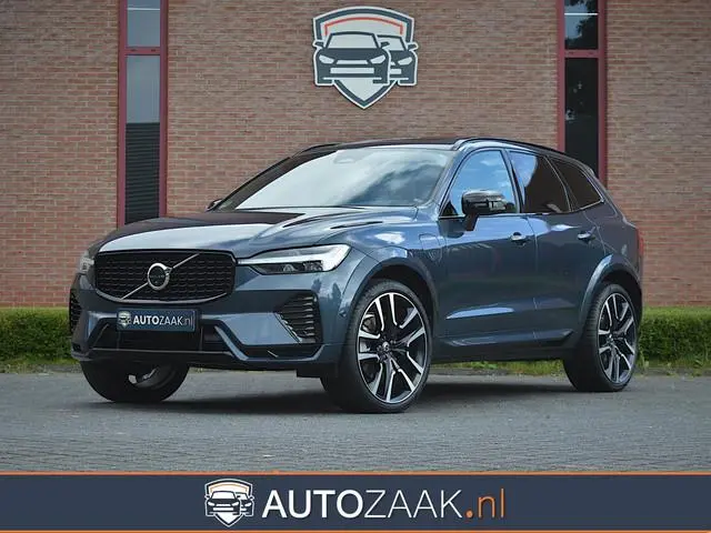 Volvo XC60 T6 Recharge AWD Plus Dark | HuD | Trekhaak