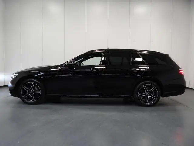 Mercedes-Benz E-Klasse Estate E300e AMG SCHUIFDAK/360CAM/NIGHT/TREKH./18"LMV!