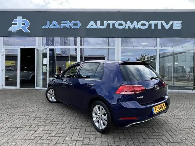 Volkswagen Golf 1.0 TSI Comfortline | AUTOMAAT | ACC | PDC V+A | Afn. trekhaak | Apple Carplay - And...