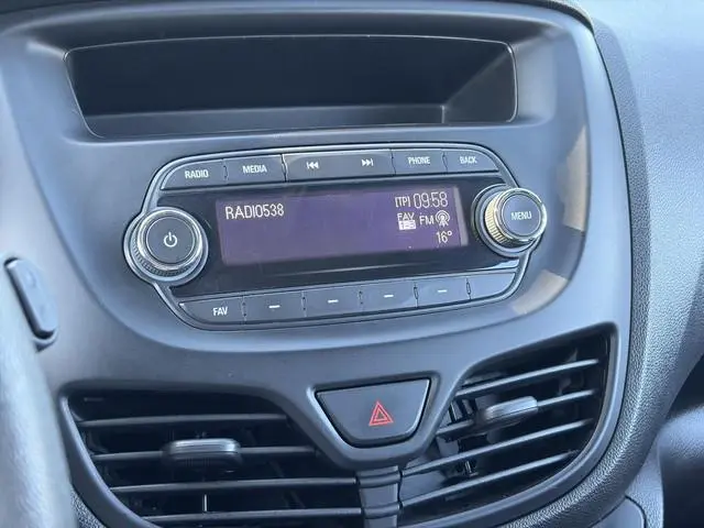 Opel KARL