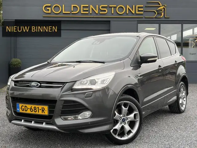 Ford Kuga 1.5 Titanium Plus 4WD ✓2e Eigenaar✓Camera✓183pk✓Trekhaak✓Leder✓Stoelverw✓Navi✓Clima✓Cruise...