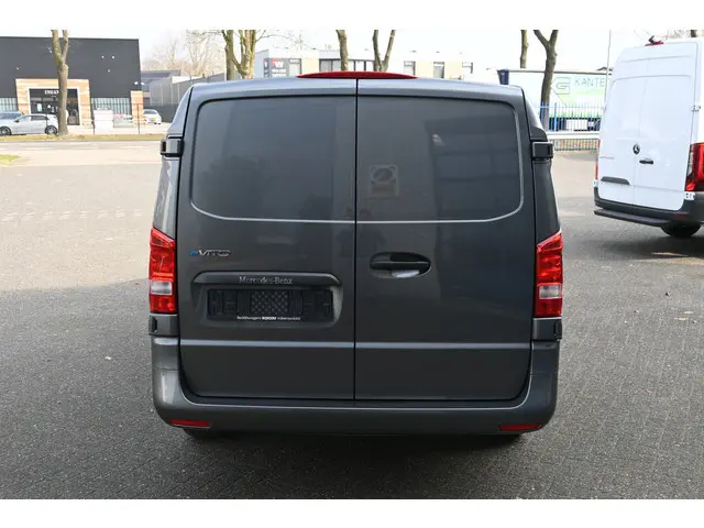 Mercedes-Benz eVito