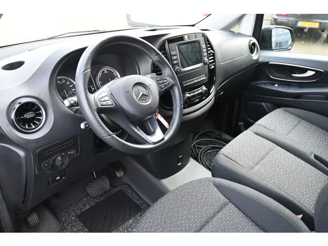 Mercedes-Benz eVito