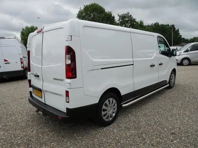 Renault Trafic 2.0 dCi 120PK, L2H1, Airco