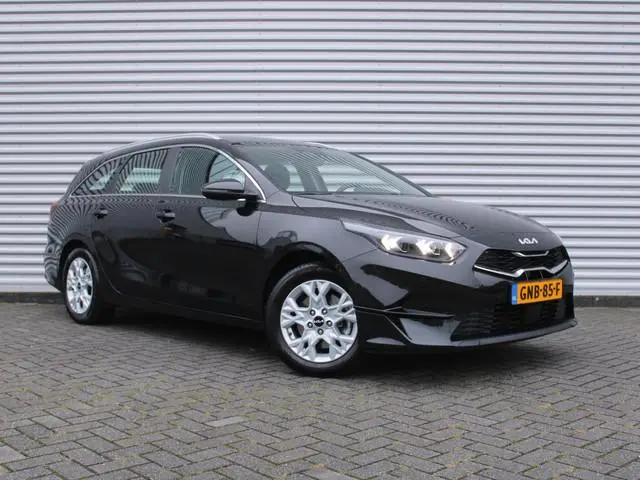 Kia Ceed Sportswagon 1.5 T-GDi DynamicLine | BTW Auto | Navi | Clima | Cruise | 16" LM | Camera | LE...