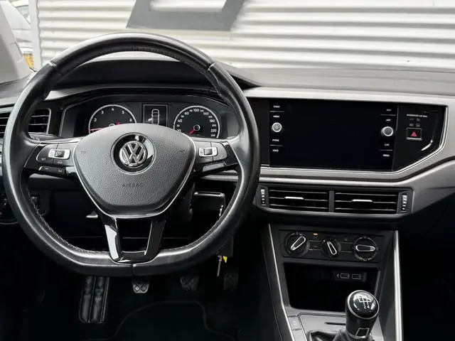 Volkswagen Polo 1.0 TSI Comfortline 2e Eigenaar|Navi|Carplay|Trekhaak|Cruise|Airco|N.A.P|APK tot 03-...