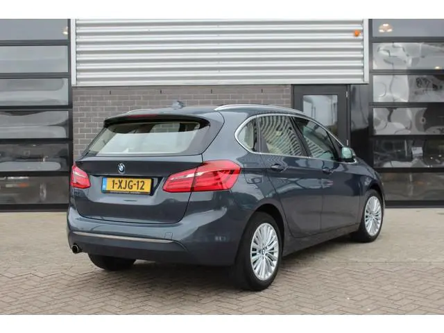 BMW 2-serie Active Tourer 218i High Executive / Panoramadak / Clima / N.A.P.