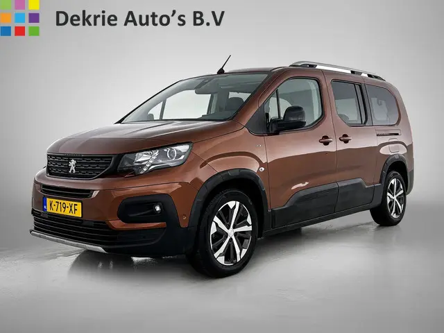 Peugeot Rifter Long 1.2 131PK Automaat GT 7pers. * Distributie vv.bij 95Dkm * / Trekhaak / Airco-ecc...