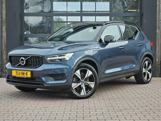 Volvo XC40 1.5 T4 Recharge Ultimate Dark PHEV | LED | Trekhaak | 360 camera | Elek. stoelen + mermor...