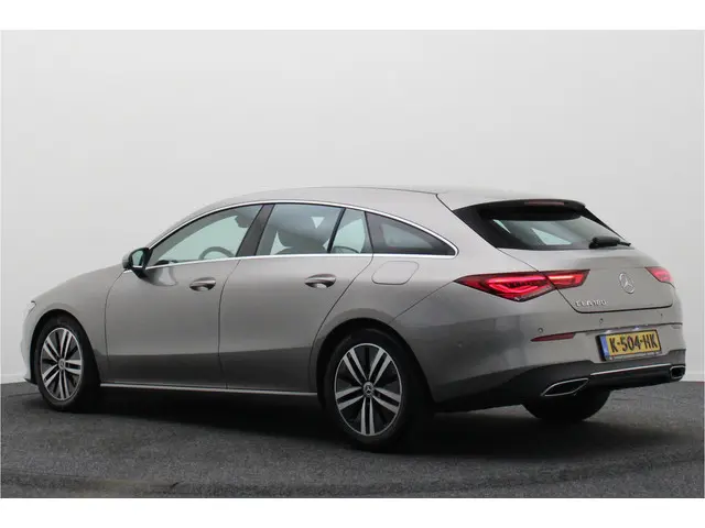 Mercedes-Benz CLA-klasse Shooting Brake 180 Business Solution Luxury Leer, Camera, Apple Carplay, Sf...