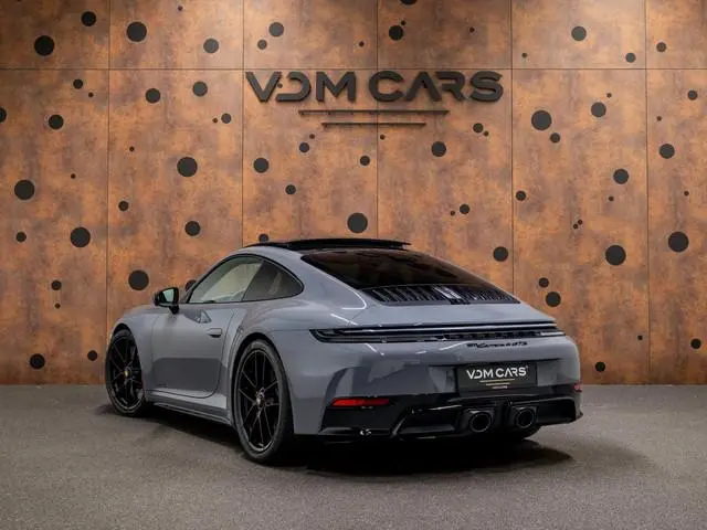 Porsche 911 3.6 T-Hybrid Carrera 4 GTS | Carbon | 18-weg | InnoDrive | BOSE | Stoelventilatie |