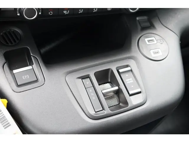 Toyota pro-ace