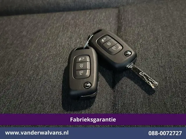 Nissan Interstar