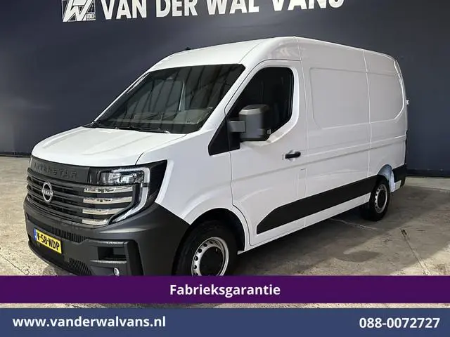 Nissan Interstar