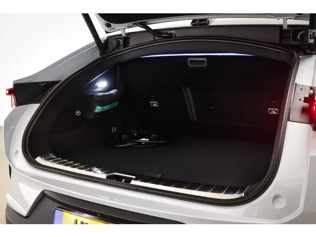 Polestar 4