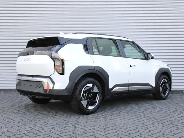 Kia EV3 Air 58.3 kWh | Nieuw | Direct leverbaar | Actieradius tot 436 km (WLTP) | 18% bijtelling |