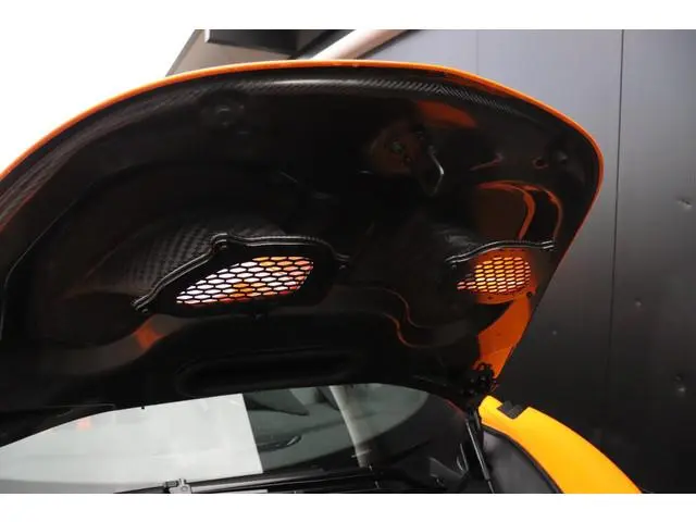 McLaren 620R