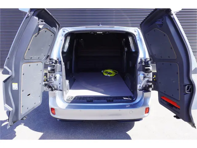 Volkswagen ID. Buzz Cargo 79 kWh 286pk 461km WLTP Achterdeuren Camera Apple Carplay Airco Cruise con...