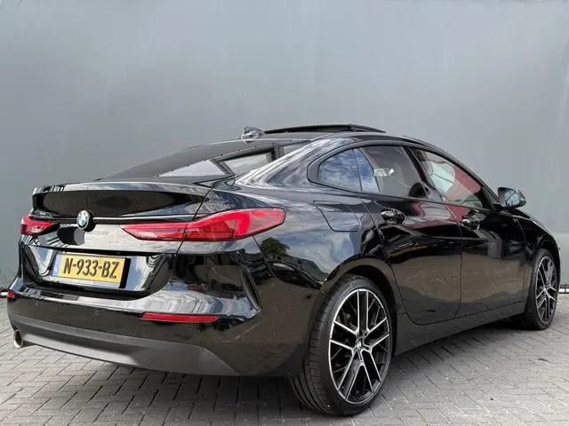 BMW 2-serie Gran Coupé BWJ 2021 218i 136 PK Business Edition AUTOMAAT | PANODAK | CARPLAY+ANDROID  |...
