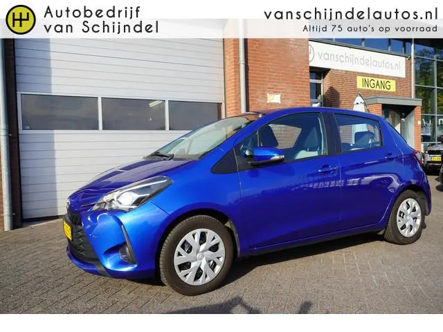 Toyota Yaris 1.5 VVT-I ASPIRATION DEC 2017 5 DEURS ORIGINEEL NL DEALER ONDERHOUDEN CAMERA NAVIGATIE...