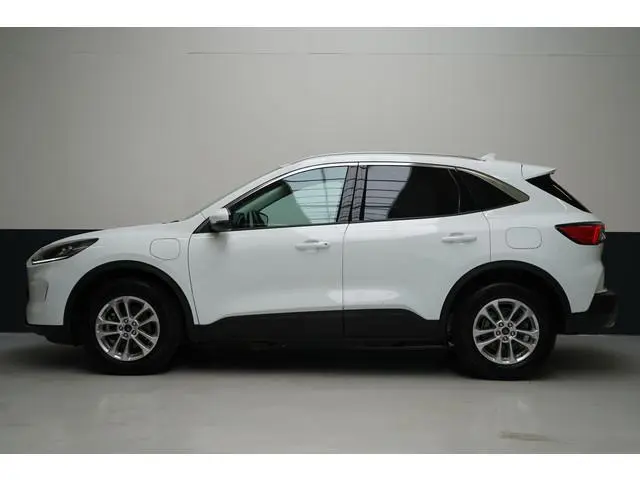 Ford Kuga 2.5 PHEV Titanium | SoH 90% | Carplay | Camera | Navigatie | Cruise | Winter pack