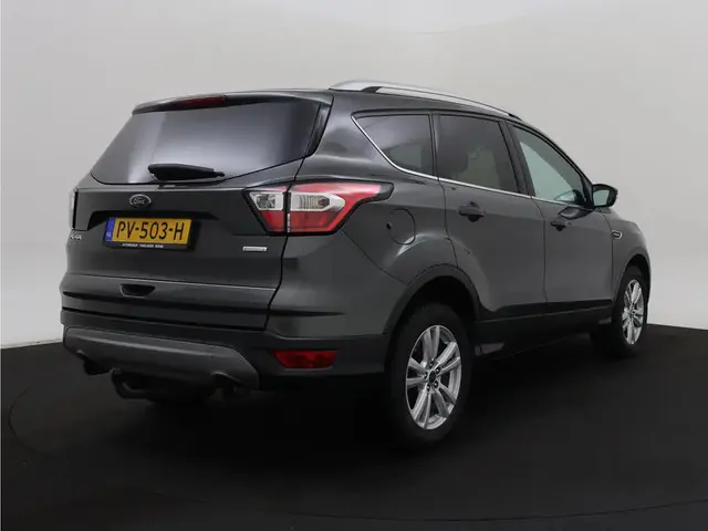 Ford Kuga 1.5 EcoBoost Trend Ultimate | Trekhaak | Carplay |  09-2017 142.880 KM