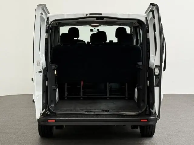 Renault Trafic Passenger 1.6 dCi Grand Zen Energy 9persoons PERSONENBUS Incl. BTW/BPM Airco Navi Cru...