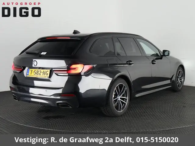 BMW 5-serie Touring 530e Business Edition Plus M-Pakket | Stoelverwarming | Harman Kardon | Panorama...