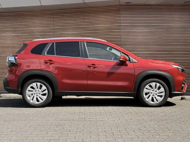 Suzuki S-Cross