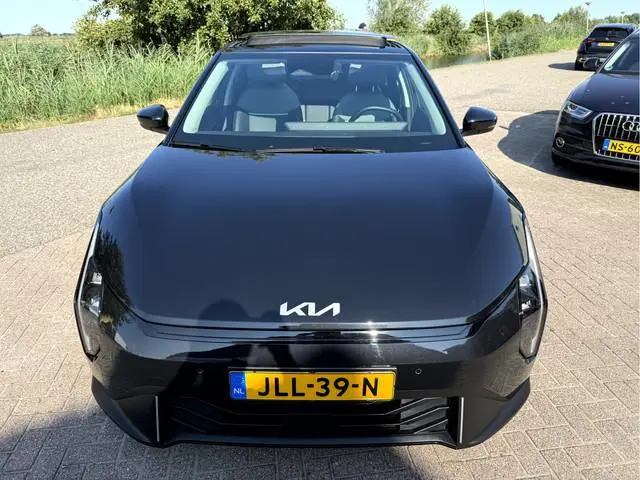 Kia EV4